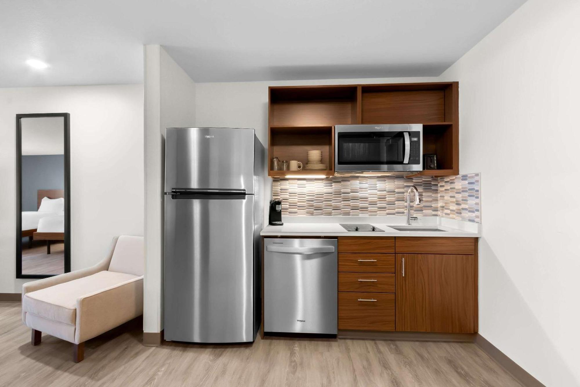 Everhome Suites Glendale Sports Entertainment District Exteriör bild